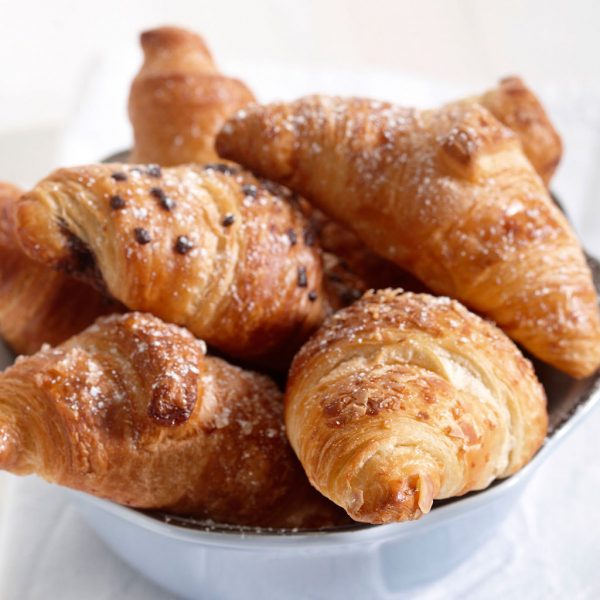 Mini-Butter-Croissant mit süßer Füllung