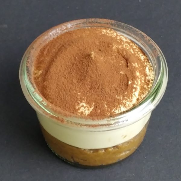 Tiramisu-Creme auf Keksboden